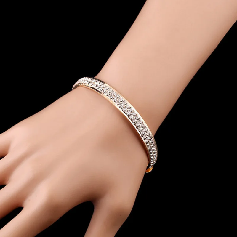Popular Bangles For Women Zircon Jewelry Bracelet Cartier Love Bracelet Concise Form Hatch Hand Decorate Directly
Popular Bangles For Women Zircon Jewelry Bracelet Cartier Love Bracelet Concise Form Hatch Hand Decorate Directly