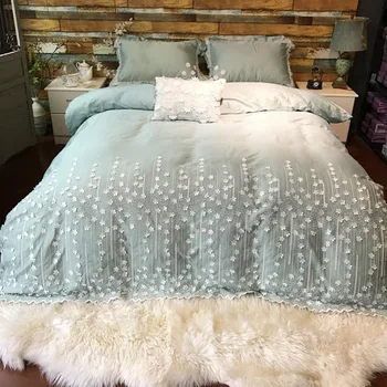 Handmade Three-dimensional Petals Fairy Egyptian Cotton Satin Matcha Green Quilt Cover Princess Bedding sets 
Handmade Three-dimensional Petals Fairy Egyptian Cotton Satin Matcha Green Quilt Cover Princess Bedding sets