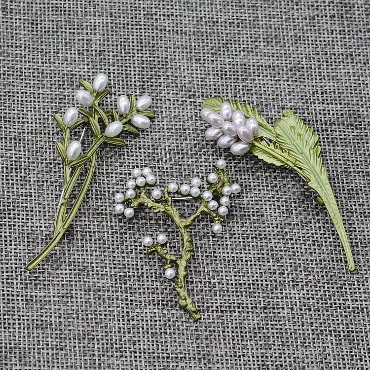 Qingdao Accessories Europe And America New Style Wintersweet Sawgrass Lavender Artificial Non-Porous Pearl Green Baking Varnish
Qingdao Accessories Europe And America New Style Wintersweet Sawgrass Lavender Artificial Non-Porous Pearl Green Baking Varnish
