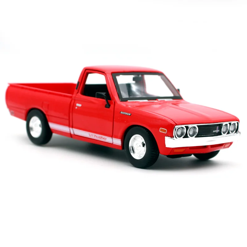 Maisto 1:24 1973 Datsun 620 Pick-up Alloy car model die-casting model car simulation car decoration collection gift toy
Maisto 1:24 1973 Datsun 620 Pick-up Alloy car model die-casting model car simulation car decoration collection gift toy