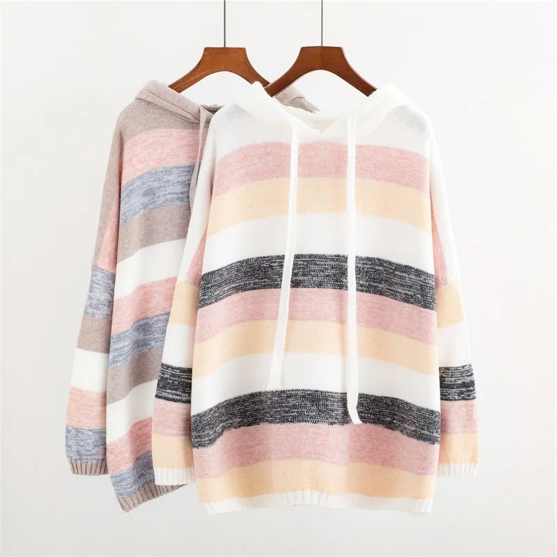 Autumn and winter women's hooded sweater large size 5XL 6XL 7XL 8XL 9XL loose long sleeve striped fashion jacket bust 146CM 
Autumn and winter women's hooded sweater large size 5XL 6XL 7XL 8XL 9XL loose long sleeve striped fashion jacket bust 146CM