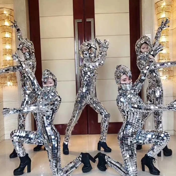 2020 Mirror man costume lens costume cosplay mechanical dance prop party party show led luminous clothing high quality
2020 Mirror man costume lens costume cosplay mechanical dance prop party party show led luminous clothing high quality