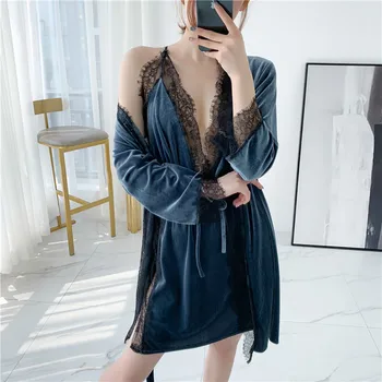 Woman Pijiama Donna Autumn winter new pajama female golden velvet halter robe two long sleeve Korean velvet Sexy Lace Home wear
Woman Pijiama Donna Autumn winter new pajama female golden velvet halter robe two long sleeve Korean velvet Sexy Lace Home wear