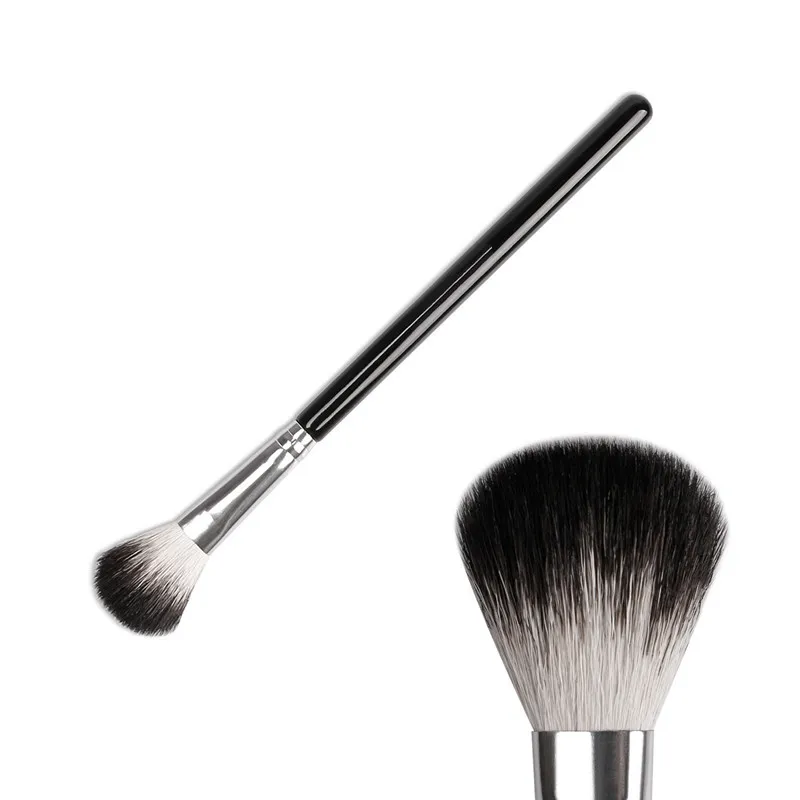 1PC Large Diffuser Soft Natural Bristles Multifunctional Highlighter Brush Makeup Brushes Woman Makeup Tools
1PC Large Diffuser Soft Natural Bristles Multifunctional Highlighter Brush Makeup Brushes Woman Makeup Tools