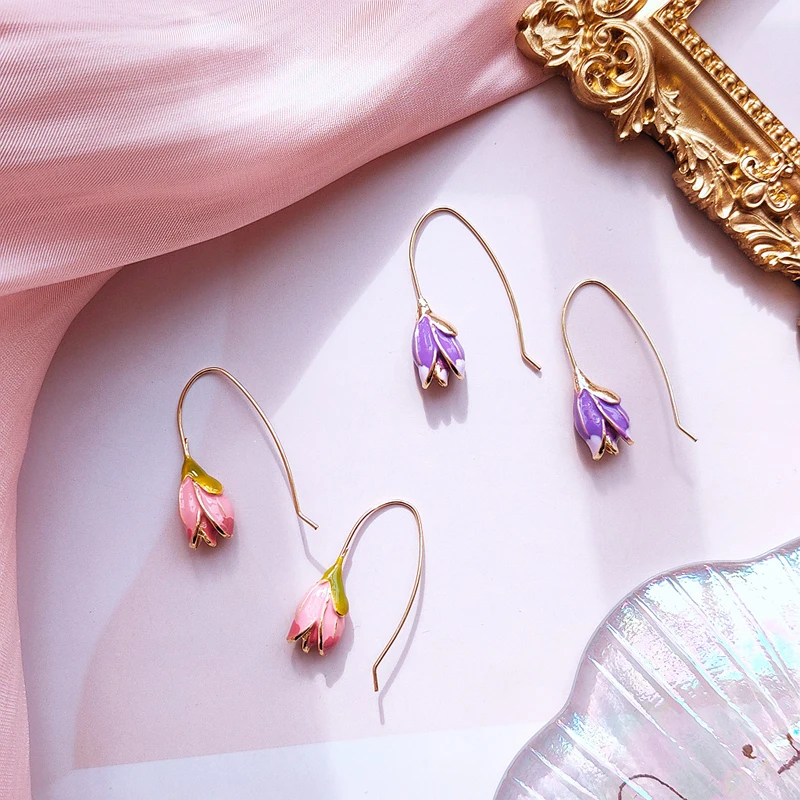 4Pcs Retro Sweet Tulips Flowers Alloy Dangle Earrings Temperamental Joker Simple Daisy Drop Earring Bijoux Accessory Wholesale
4Pcs Retro Sweet Tulips Flowers Alloy Dangle Earrings Temperamental Joker Simple Daisy Drop Earring Bijoux Accessory Wholesale