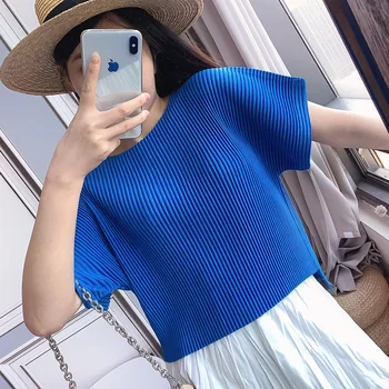 Tops Summer For Women 45-75kg 2020 Stretch Miyake Pleated Solid Color Loose Round Neck Short Sleeved Plus Size T-Shirts Female
Tops Summer For Women 45-75kg 2020 Stretch Miyake Pleated Solid Color Loose Round Neck Short Sleeved Plus Size T-Shirts Female