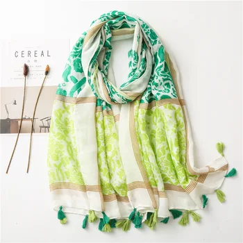 Women Spain Fashion Aztec Paisley Patchwork Viscose Shawl Scarf Print Soft Wrap Headband Bufandas Muslim Hijab Sjaal 180*100Cm
Women Spain Fashion Aztec Paisley Patchwork Viscose Shawl Scarf Print Soft Wrap Headband Bufandas Muslim Hijab Sjaal 180*100Cm