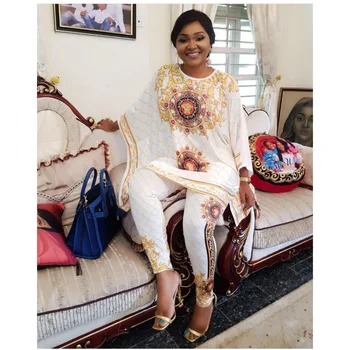 2020 New African Print Elastic Bazin Baggy Pants Rock Style Dashiki Sleeve Famous Suit Tops and Pant Suit for Women White Blue
2020 New African Print Elastic Bazin Baggy Pants Rock Style Dashiki Sleeve Famous Suit Tops and Pant Suit for Women White Blue