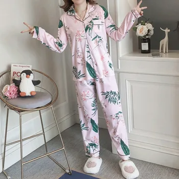 Women Two Pieces Leaf Turn-down Collar Female Casual Homewear Ladies Pajamas Set Women Floral Printed Women's Sleepwear Set
Women Two Pieces Leaf Turn-down Collar Female Casual Homewear Ladies Pajamas Set Women Floral Printed Women's Sleepwear Set