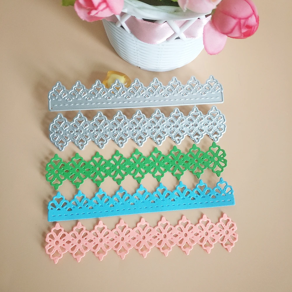New 2 styles of exquisite decorative lace cutting dies photo album cardboard DIY gift card decoration embossing crafts 
New 2 styles of exquisite decorative lace cutting dies photo album cardboard DIY gift card decoration embossing crafts