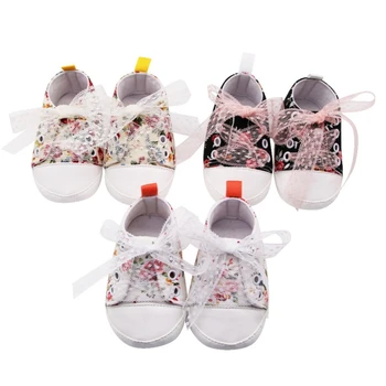 Newborn Baby Shoes 2019 Infant first walkers Tollder Canvas Shoes Lace-up Baby Girls Boys Sneaker Prewalker 0-18M 
Newborn Baby Shoes 2019 Infant first walkers Tollder Canvas Shoes Lace-up Baby Girls Boys Sneaker Prewalker 0-18M