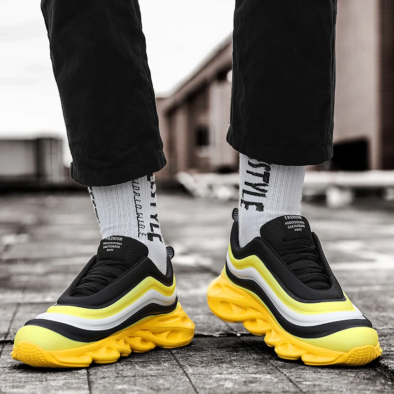 2020 high elastic bottom new personality laser running shoes men MAX bullets comfortable sneakers men tide shoes
2020 high elastic bottom new personality laser running shoes men MAX bullets comfortable sneakers men tide shoes