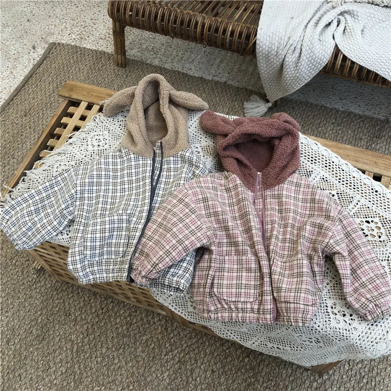 2019 Korea Style Girls Boys Plaid Hooded Coat Winter Fashion Baby Jacket Kids Clothes 1-6 Years 
2019 Korea Style Girls Boys Plaid Hooded Coat Winter Fashion Baby Jacket Kids Clothes 1-6 Years