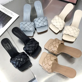 Luxury Women Pumps Weave Fine Heel Summer Sandals Low Heels Slippers Prom Platform Beige 2020 Charm Lady Slippers Woman Shoes
Luxury Women Pumps Weave Fine Heel Summer Sandals Low Heels Slippers Prom Platform Beige 2020 Charm Lady Slippers Woman Shoes