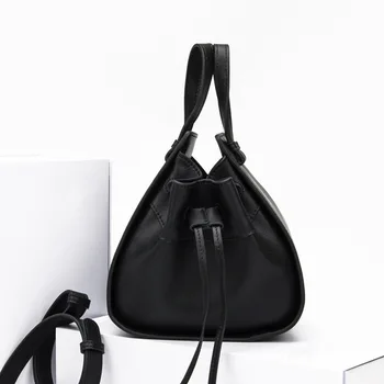 PU female bag 2020 new ins ladies bag shoulder messenger bag mini bucket bag
PU female bag 2020 new ins ladies bag shoulder messenger bag mini bucket bag