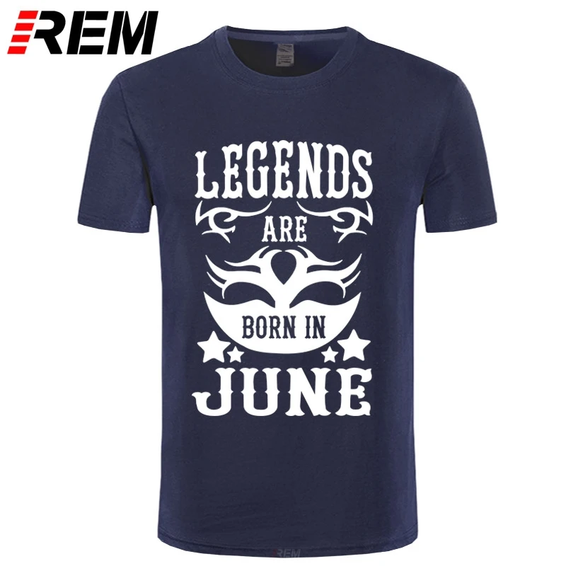 Летняя мужская футболка с принтом надписью Легенды рождены в июне забавный