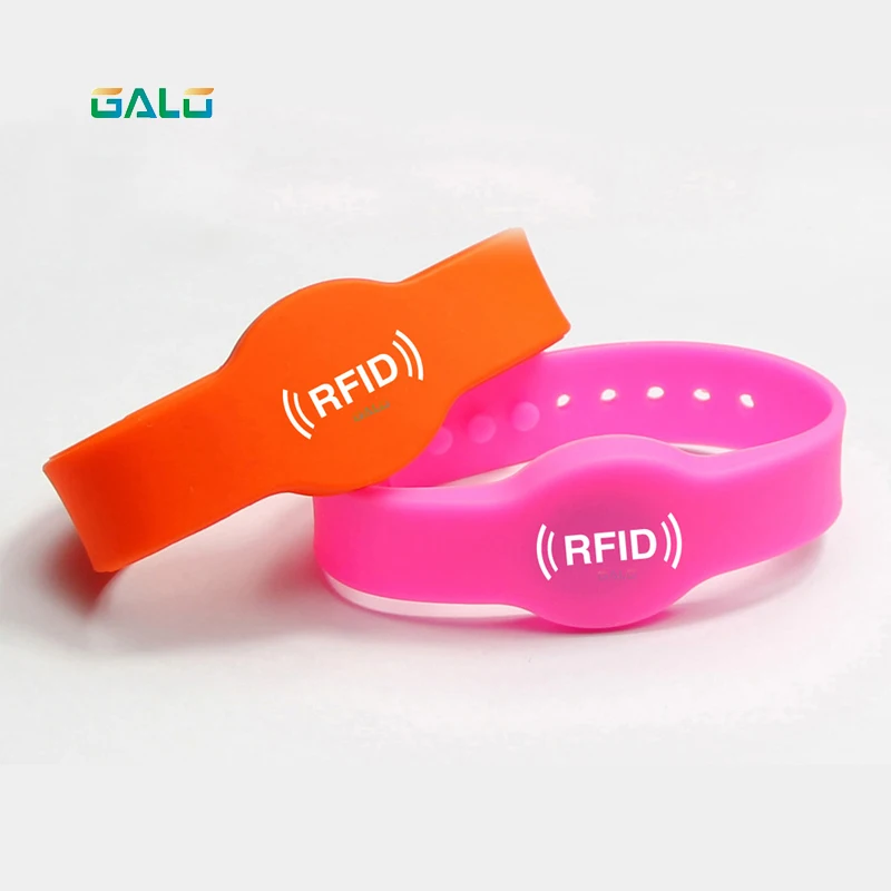 125khz EM4100 TK4100 Wristband RFID Bracelet ID Card Silicone Band Read Only Access Control Card
125khz EM4100 TK4100 Wristband RFID Bracelet ID Card Silicone Band Read Only Access Control Card
