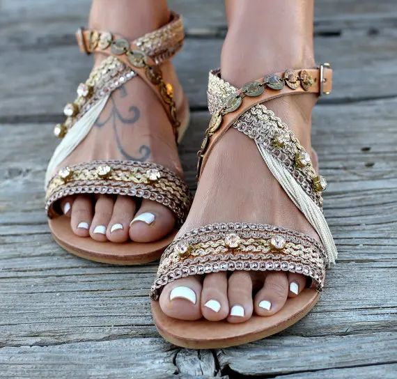 IPCCM Brand 2018 Summer Rhinestone Tassel Open Toe Sandals Flat Bottom Hollowed Out Handmade Ladies Casual Sandals Size 35-42
IPCCM Brand 2018 Summer Rhinestone Tassel Open Toe Sandals Flat Bottom Hollowed Out Handmade Ladies Casual Sandals Size 35-42