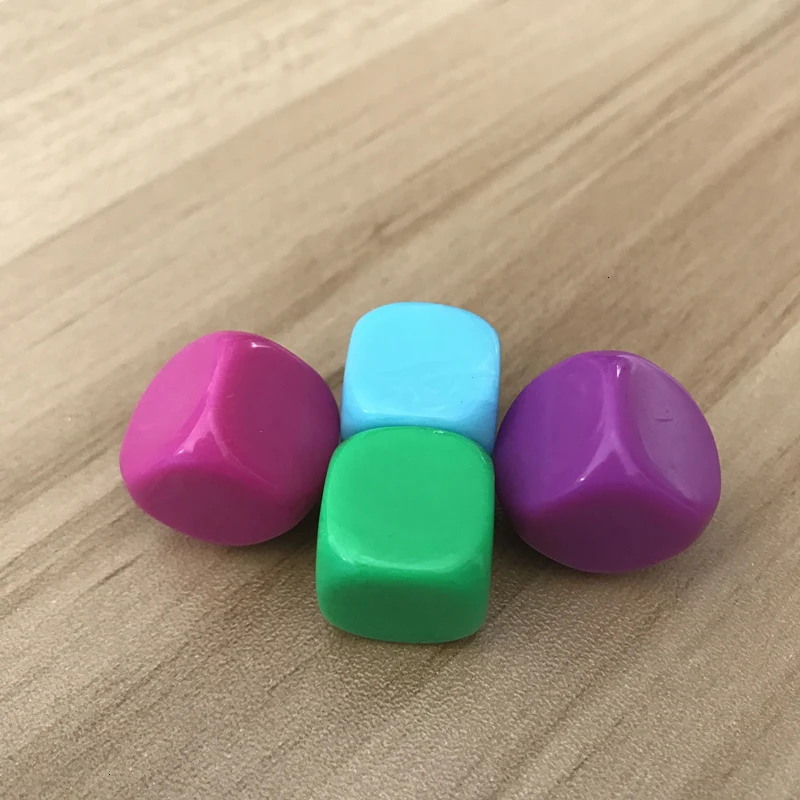 100/200 Pcs/Lot 16mm Blank Dice Acrylic Rounded Corner Can Write Color Blank Dice Interesting Creativity DIY Wholesale Dice Set
100/200 Pcs/Lot 16mm Blank Dice Acrylic Rounded Corner Can Write Color Blank Dice Interesting Creativity DIY Wholesale Dice Set