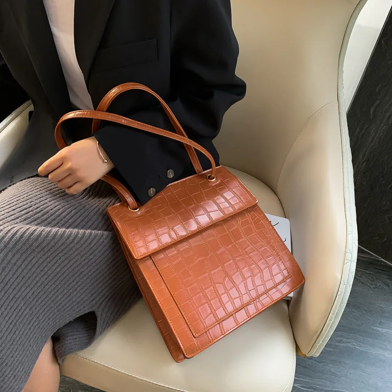 2020 New Style WOMEN'S Handbag Retro Crocodile Pattern Shoulder Bag Simple Large-Volume WOMEN'S Bag
2020 New Style WOMEN'S Handbag Retro Crocodile Pattern Shoulder Bag Simple Large-Volume WOMEN'S Bag