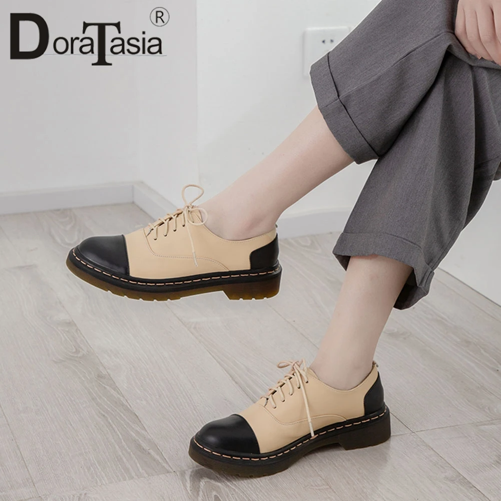 DORATASIA New Brand Design Patchwork Pumps Fashion Platform Pumps Women Comfort Genuine Leather Med Heels Shoes Woman
DORATASIA New Brand Design Patchwork Pumps Fashion Platform Pumps Women Comfort Genuine Leather Med Heels Shoes Woman