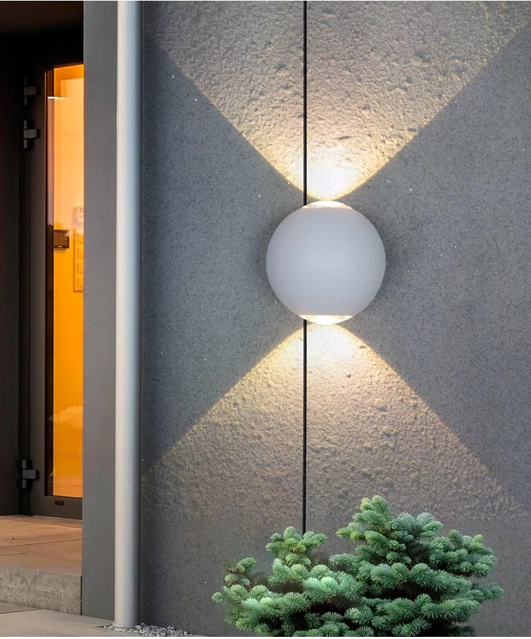 Outdoor New Waterproof star LED Wall all around the balcony terrace garden lights corridor simple and modern
Outdoor New Waterproof star LED Wall all around the balcony terrace garden lights corridor simple and modern