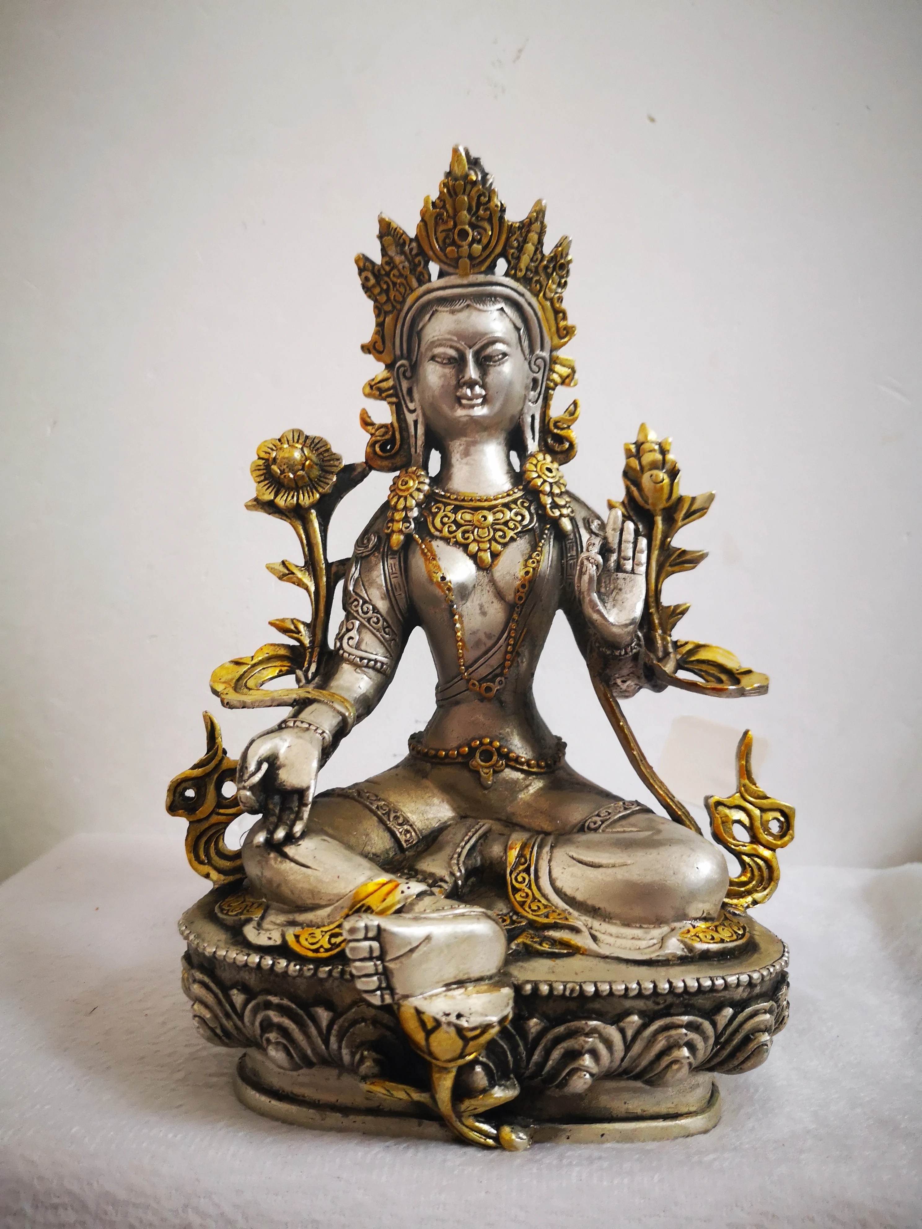 

Pure copper, Tibetan Buddhism, Green Tara statue, bronze sculpture of Buddha, buddhist figure, Bodhisattva Tara figurine.