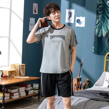 Summer Cotton Pajamas Set for Men Short Sleeve Shorts Striped High Grade Pyjama Male Casual Homewear Can Wear Outside Sleepwear
Summer Cotton Pajamas Set for Men Short Sleeve Shorts Striped High Grade Pyjama Male Casual Homewear Can Wear Outside Sleepwear