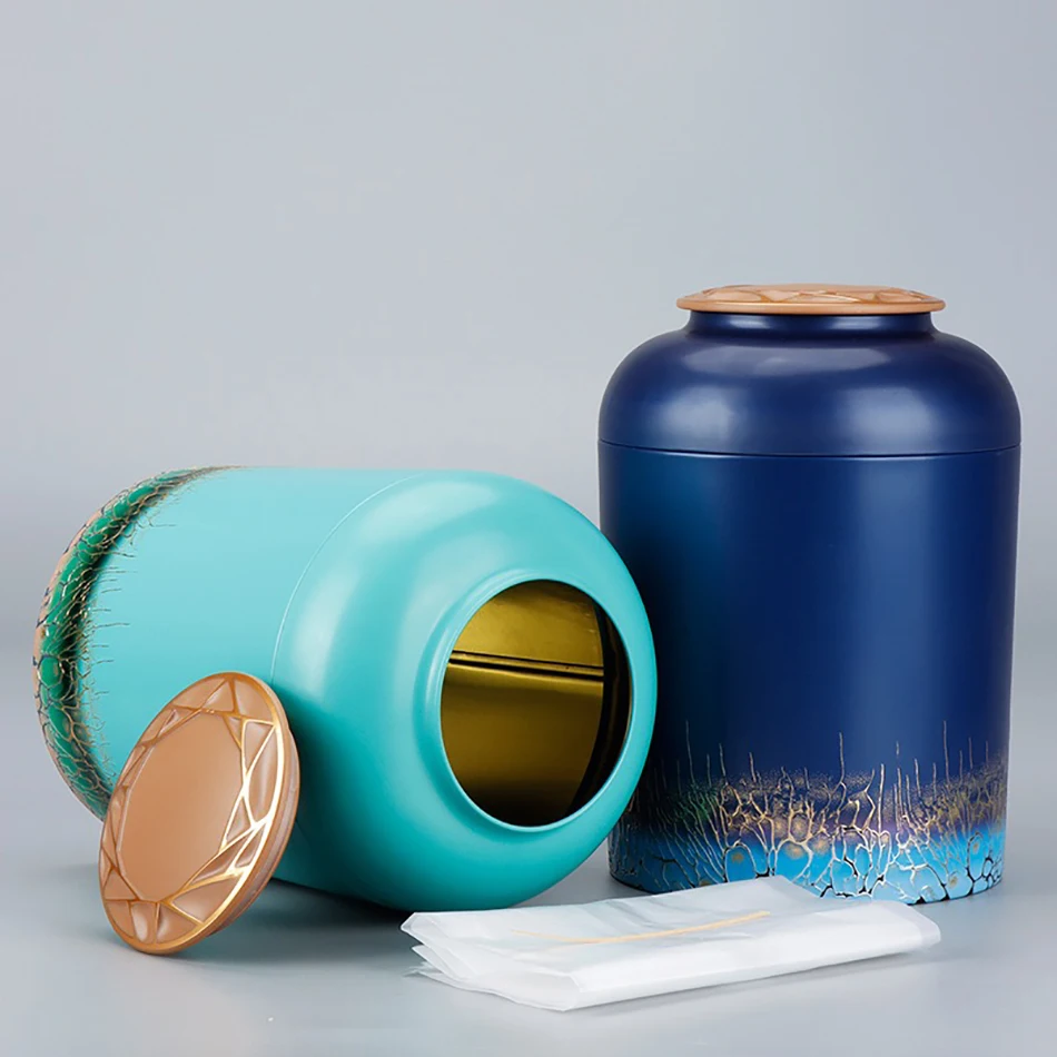 tin box (12)