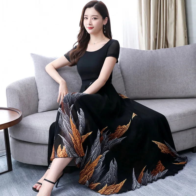 Chiffon Dress Women's Mid-length 2019 Summer New Style Slimming Crew Neck Printed Overknee Skirt
Chiffon Dress Women's Mid-length 2019 Summer New Style Slimming Crew Neck Printed Overknee Skirt