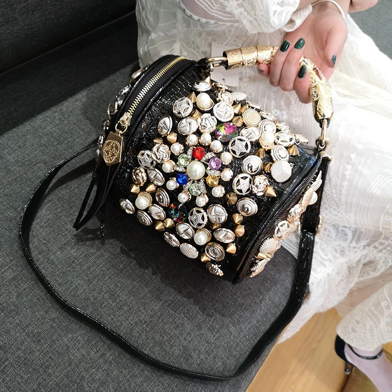 Women Crossbody Bag Bling bling Rhinestone Tassel Bags Purse Shoulder Messenger Female Bags Ins Fashion Handbag Party Wedding Ba
Women Crossbody Bag Bling bling Rhinestone Tassel Bags Purse Shoulder Messenger Female Bags Ins Fashion Handbag Party Wedding Ba