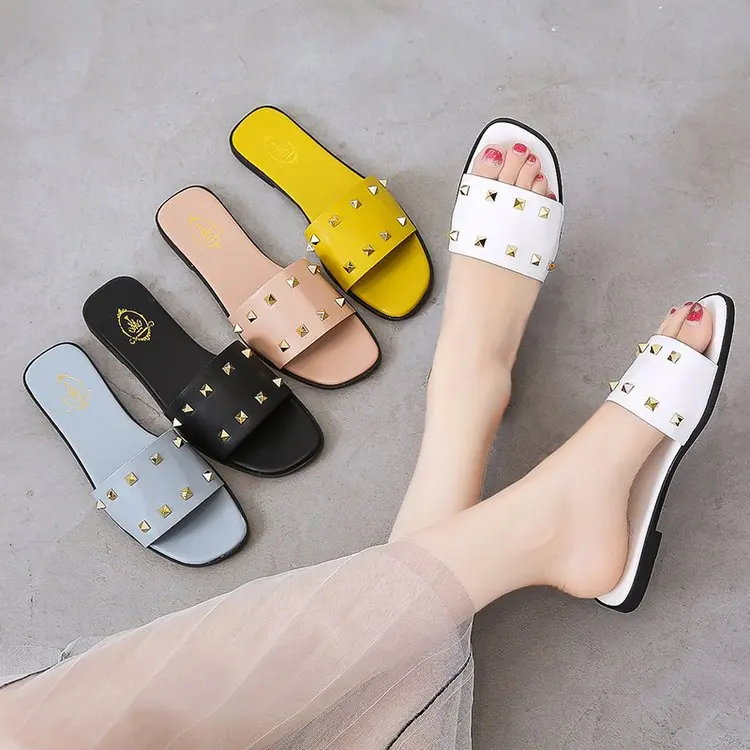 Online Celebrity Sandals Women's 2019 Summer New Style Korean-style Outer Wear Sandals Flat Versatile Rivet Lazy 
Online Celebrity Sandals Women's 2019 Summer New Style Korean-style Outer Wear Sandals Flat Versatile Rivet Lazy