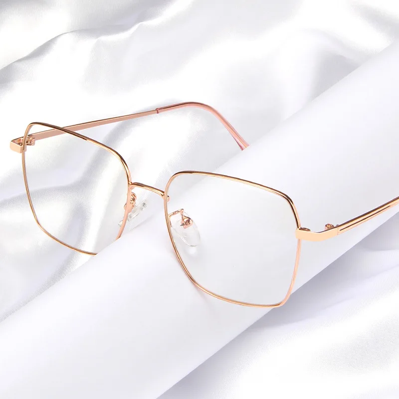 HT33365 Vintage Fashion Women/Men Glasses Frames Luxury Design Optical Computer Fashion Glasses lentes hombre/mujer UV400
HT33365 Vintage Fashion Women/Men Glasses Frames Luxury Design Optical Computer Fashion Glasses lentes hombre/mujer UV400