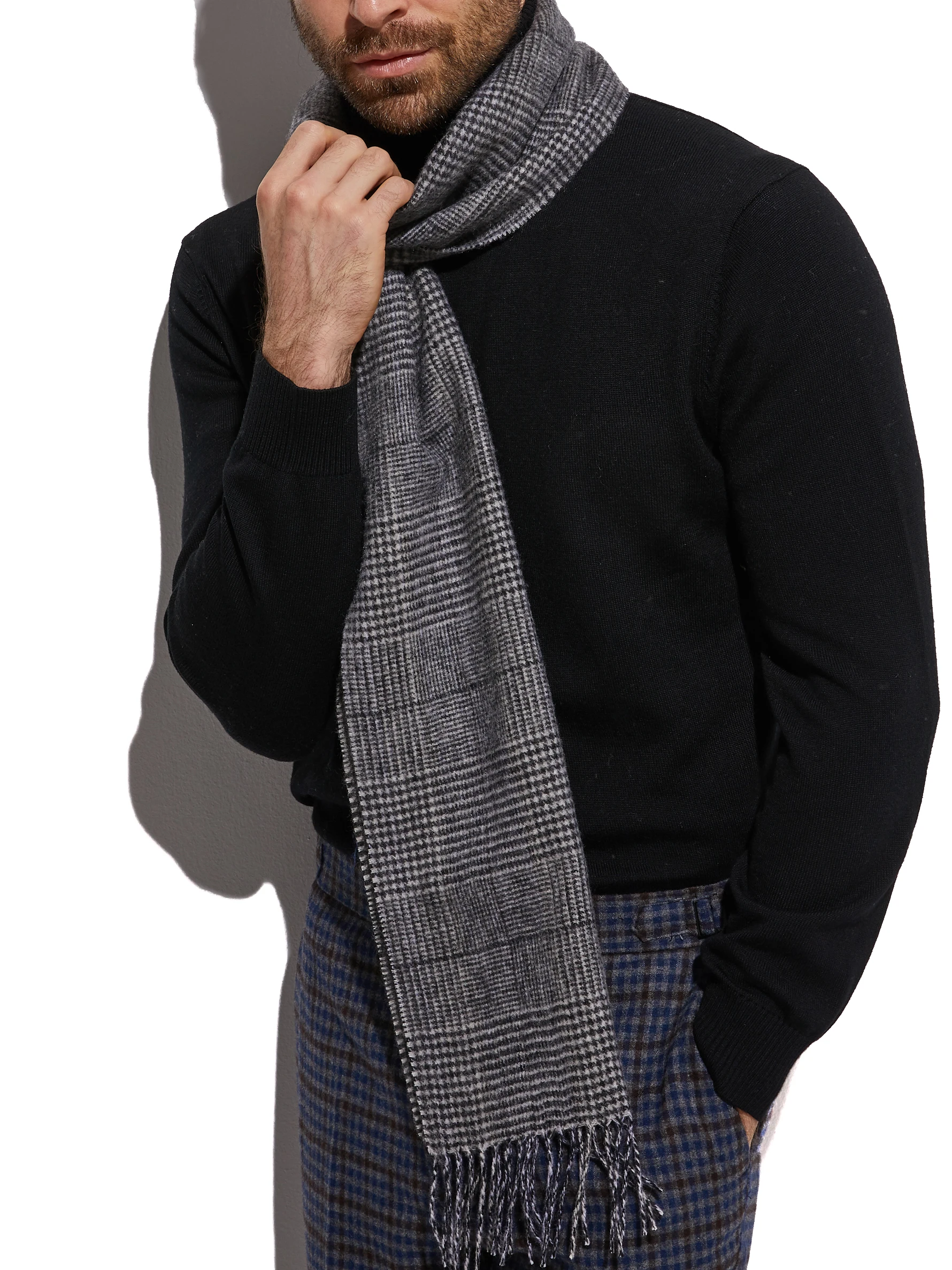 2020 Highly Selected 100% Wool Dark Grey Glen Check Scarf , Warm Winter Men Scarf Glen Plaid Comfortable Material
2020 Highly Selected 100% Wool Dark Grey Glen Check Scarf , Warm Winter Men Scarf Glen Plaid Comfortable Material