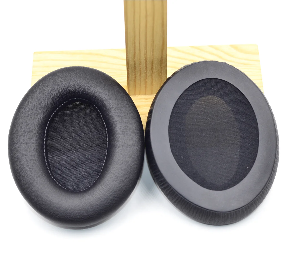 Standard 1 Pair of Ear Pads Earpads Earmuff Cover Cushion Replacement Cups for Parrot ZIK 1.0 By Philippe Headset Cusion
Standard 1 Pair of Ear Pads Earpads Earmuff Cover Cushion Replacement Cups for Parrot ZIK 1.0 By Philippe Headset Cusion