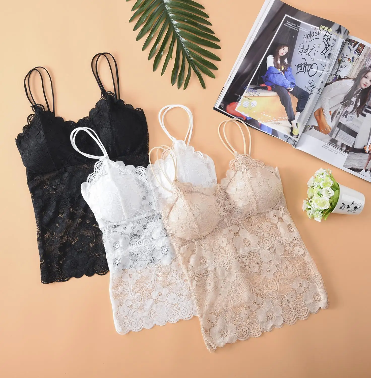 Sexy bra femme crop top women lace bralette padded push up lingerie seamless intimates wireless bras brassiere underwear
Sexy bra femme crop top women lace bralette padded push up lingerie seamless intimates wireless bras brassiere underwear