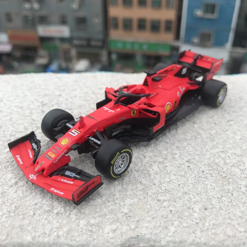 Bburago 1:43 SF90 No. 5 F1 racing formula racing static simulation alloy alloy car model Ferrari
Bburago 1:43 SF90 No. 5 F1 racing formula racing static simulation alloy alloy car model Ferrari