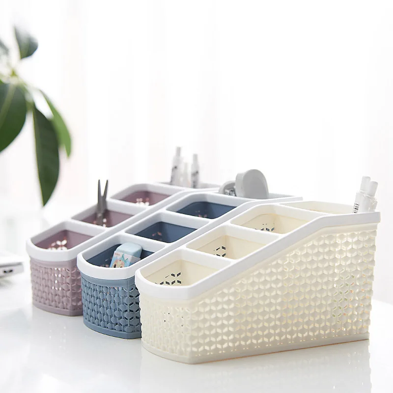 Household cosmetics storage box makeup brush lipstick desktop finishing office desk shelf desk simple storage box 3#
Household cosmetics storage box makeup brush lipstick desktop finishing office desk shelf desk simple storage box 3#