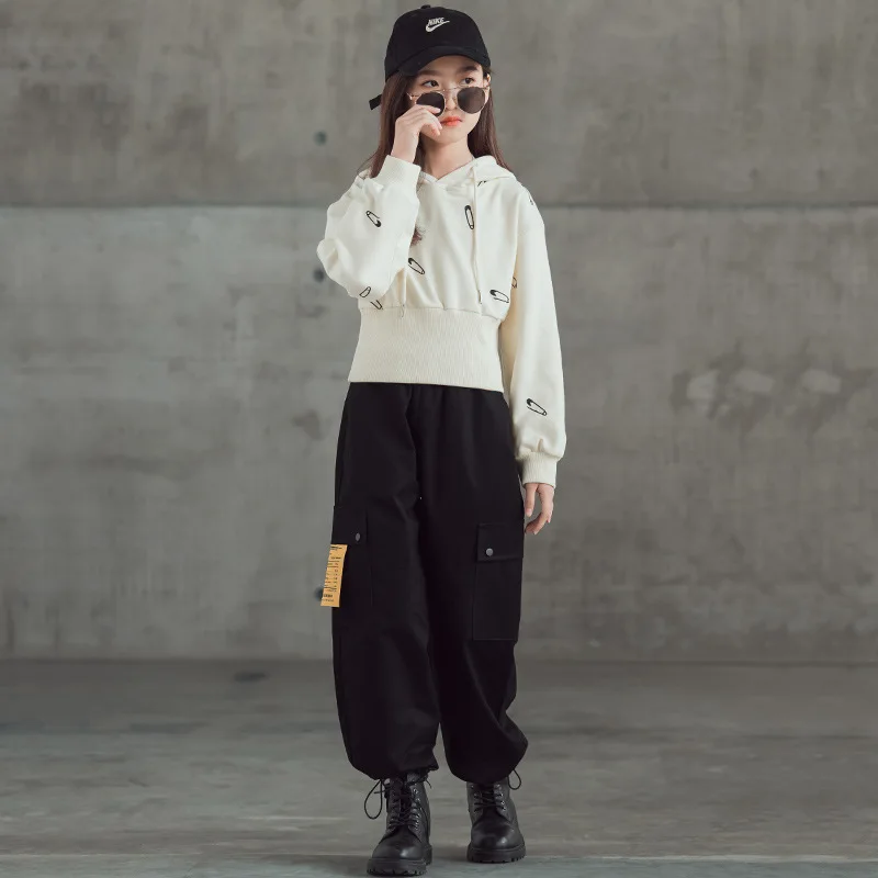 Hoodies Suit Spring Casual Tracksuit Girls Crop Hoodies + Cargo Pants Set Sports Sweatshirts Pullover Sweatpants Teenage Outfits
Hoodies Suit Spring Casual Tracksuit Girls Crop Hoodies + Cargo Pants Set Sports Sweatshirts Pullover Sweatpants Teenage Outfits