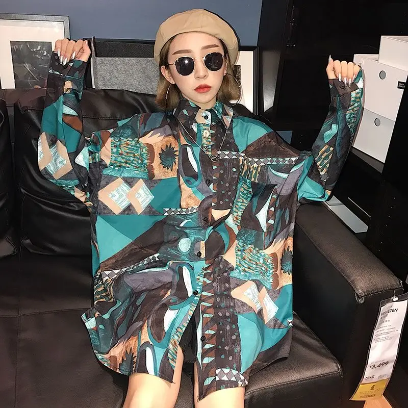 New Female Summer Leisure Blouse Sexy Loose Long Sleeve Shirt Holiday Fashion Splice Print Tops Turn-down Collar for Women Lady
New Female Summer Leisure Blouse Sexy Loose Long Sleeve Shirt Holiday Fashion Splice Print Tops Turn-down Collar for Women Lady
