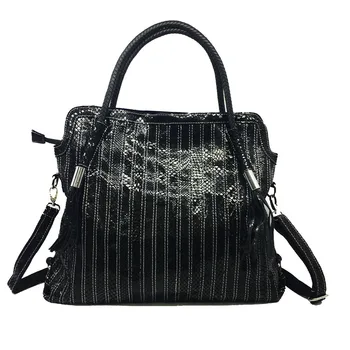 2020 Genuine Leather Bag Women's Big Hobo National Elements Fashion Designer Shoulder Bag Rainbow Strap Black Snake Tassel Bag
2020 Genuine Leather Bag Women's Big Hobo National Elements Fashion Designer Shoulder Bag Rainbow Strap Black Snake Tassel Bag