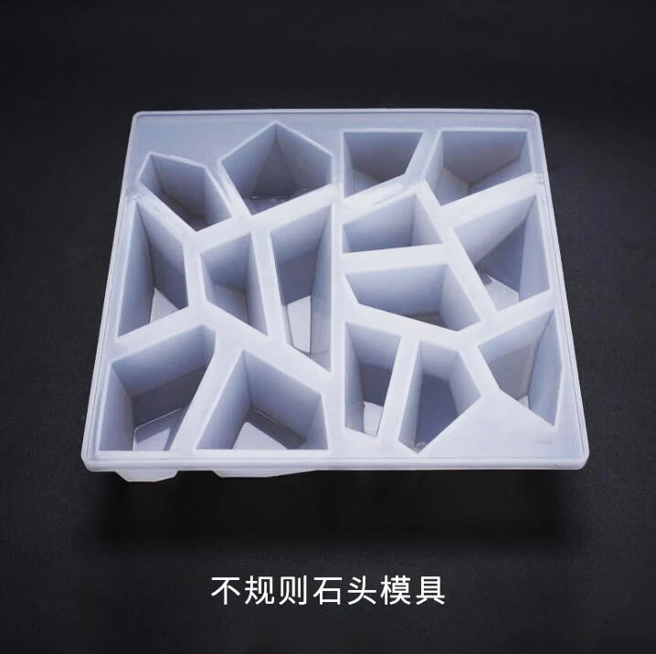 QIQIPP Diy Crystal Drip Mould Irregular Stone Ornament Pendulum Decorative Section Ornament Silicone Mould
QIQIPP Diy Crystal Drip Mould Irregular Stone Ornament Pendulum Decorative Section Ornament Silicone Mould