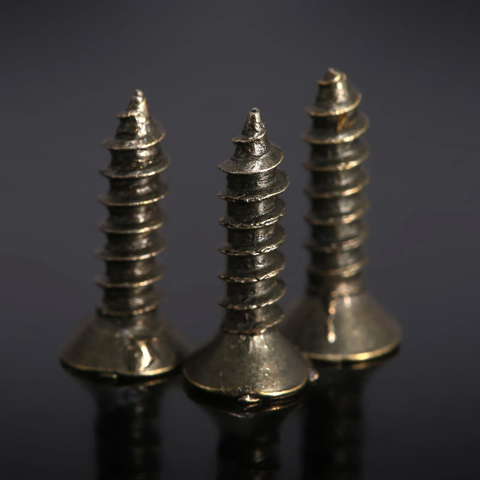 200Pcs/set M4 Plain Furniture Flat Round Countersunk Head Screws Self-Tapping Screws and Bolts Woodworking Tool M4x 8mm
200Pcs/set M4 Plain Furniture Flat Round Countersunk Head Screws Self-Tapping Screws and Bolts Woodworking Tool M4x 8mm