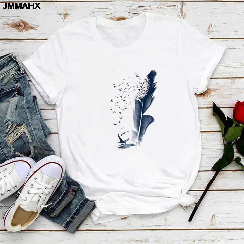 Womens Casual Harajuku T-shirt Fashion Feather Printed Loose O-neck Short Sleeve Elastic Stretched Summer Female Clothing Tshirt
Womens Casual Harajuku T-shirt Fashion Feather Printed Loose O-neck Short Sleeve Elastic Stretched Summer Female Clothing Tshirt