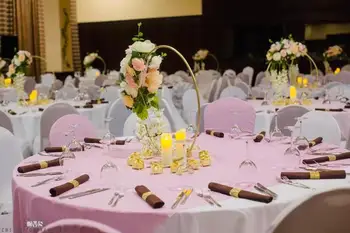 DIY gold round wedding arch metal hoop table centerpieces flower stand
DIY gold round wedding arch metal hoop table centerpieces flower stand