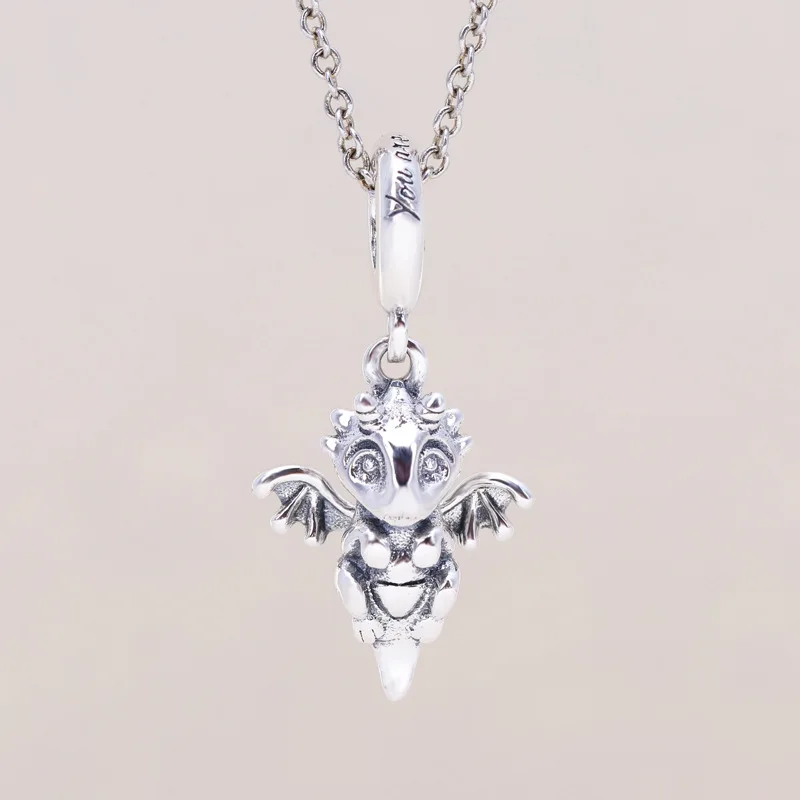 S925 Silver Small Flying Dragon Pendant Fall Magic Flying Dragon Charm Beads Fit Original pandora Charms Bracelets DIY Jewelry
S925 Silver Small Flying Dragon Pendant Fall Magic Flying Dragon Charm Beads Fit Original pandora Charms Bracelets DIY Jewelry