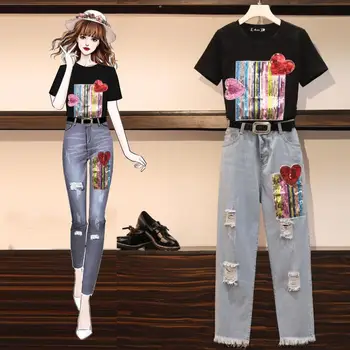 CWBshowGG 2020 Summer Sequins Striped Print Short Sleeve Round Neck T-Shirt + Hole Casual Denim Pant Plus Size Two-Piece Set 
CWBshowGG 2020 Summer Sequins Striped Print Short Sleeve Round Neck T-Shirt + Hole Casual Denim Pant Plus Size Two-Piece Set