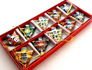 Wholesale 10 PCS Christmas Decoration Christmas Tree Cloisonne Pendant Traditional Craft Christmas Ornaments Home Decor 4.5cm
Wholesale 10 PCS Christmas Decoration Christmas Tree Cloisonne Pendant Traditional Craft Christmas Ornaments Home Decor 4.5cm