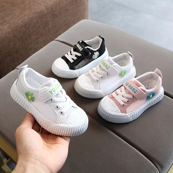 2020 Summer Breathable Hollow Daisy Children Shoes 1-6 Years Boys Non-slip Soft Bottom Girls Kids Baby Infant Outdoor Sneakers
2020 Summer Breathable Hollow Daisy Children Shoes 1-6 Years Boys Non-slip Soft Bottom Girls Kids Baby Infant Outdoor Sneakers