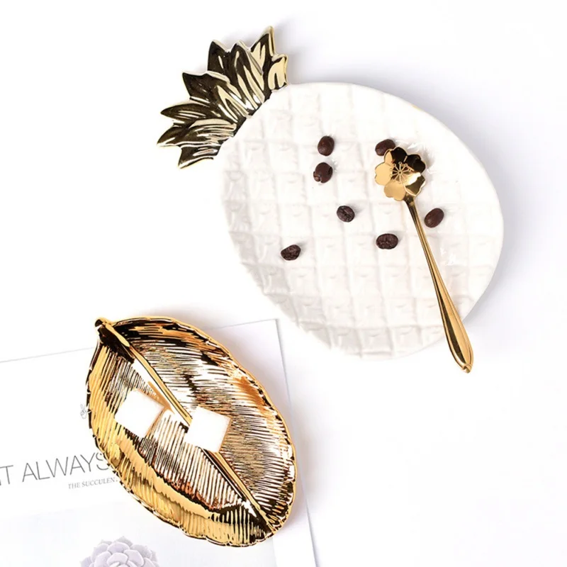 

Nordic Gold Ceramic Pineapple Vanity Tray Trinket Dish Jewelry Bathroom Kitchen Organier Women Gift Home Decoration Accessories
